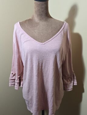 Zac & Rachel Light Pink V-Neck Ruffle-Sleeve Tunic